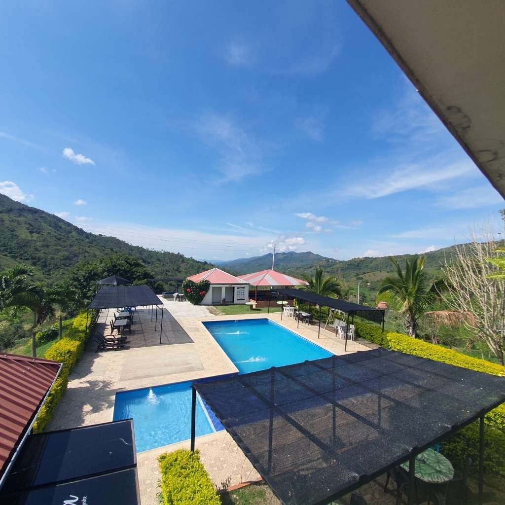 Imagen Principal Piscina